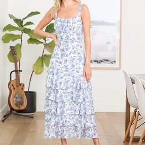 White and Blue Floral Print Ruffled Maxi Dress (L)
